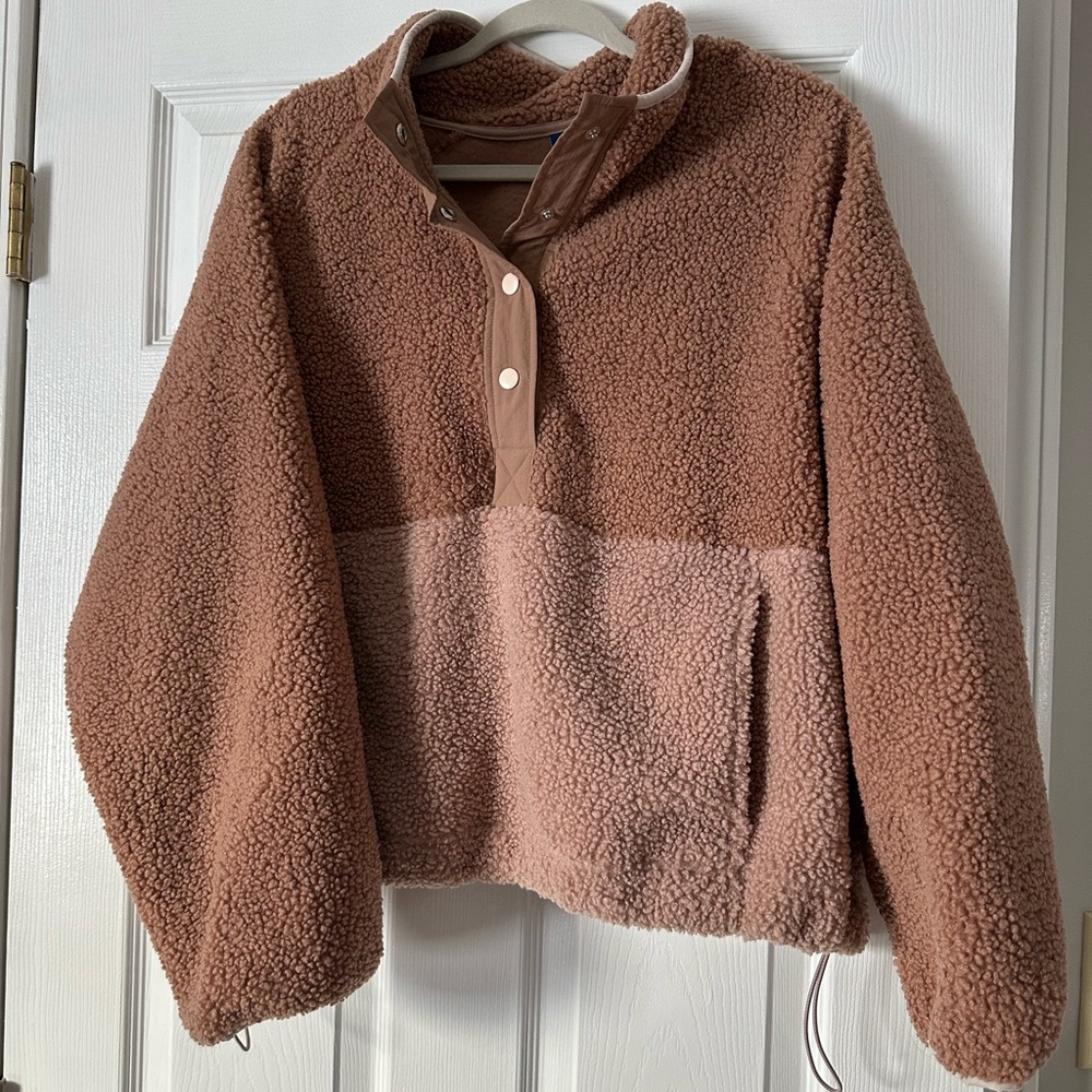 Old Navy Sweatshirt
